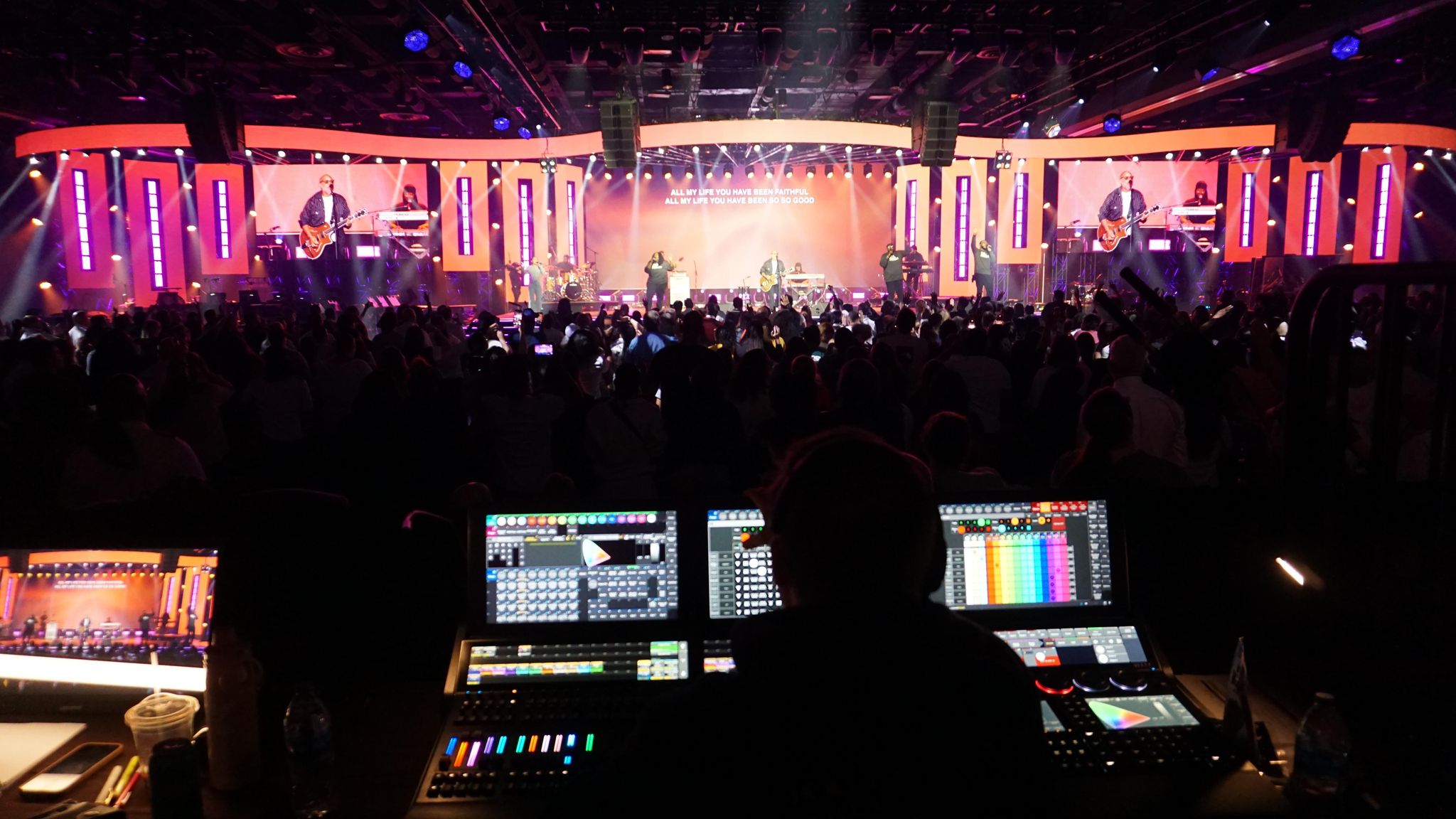 How to Improve Stage Visibility for Cameras