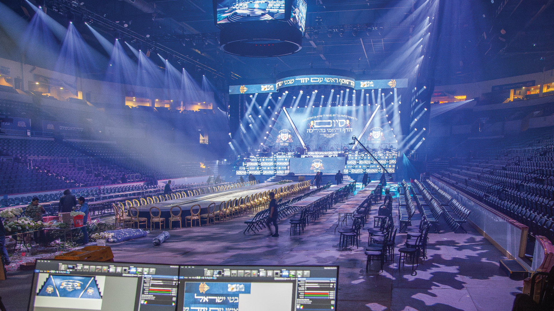 LED Wall Content Scaling to Multiple Indoor and Outdoor Locations